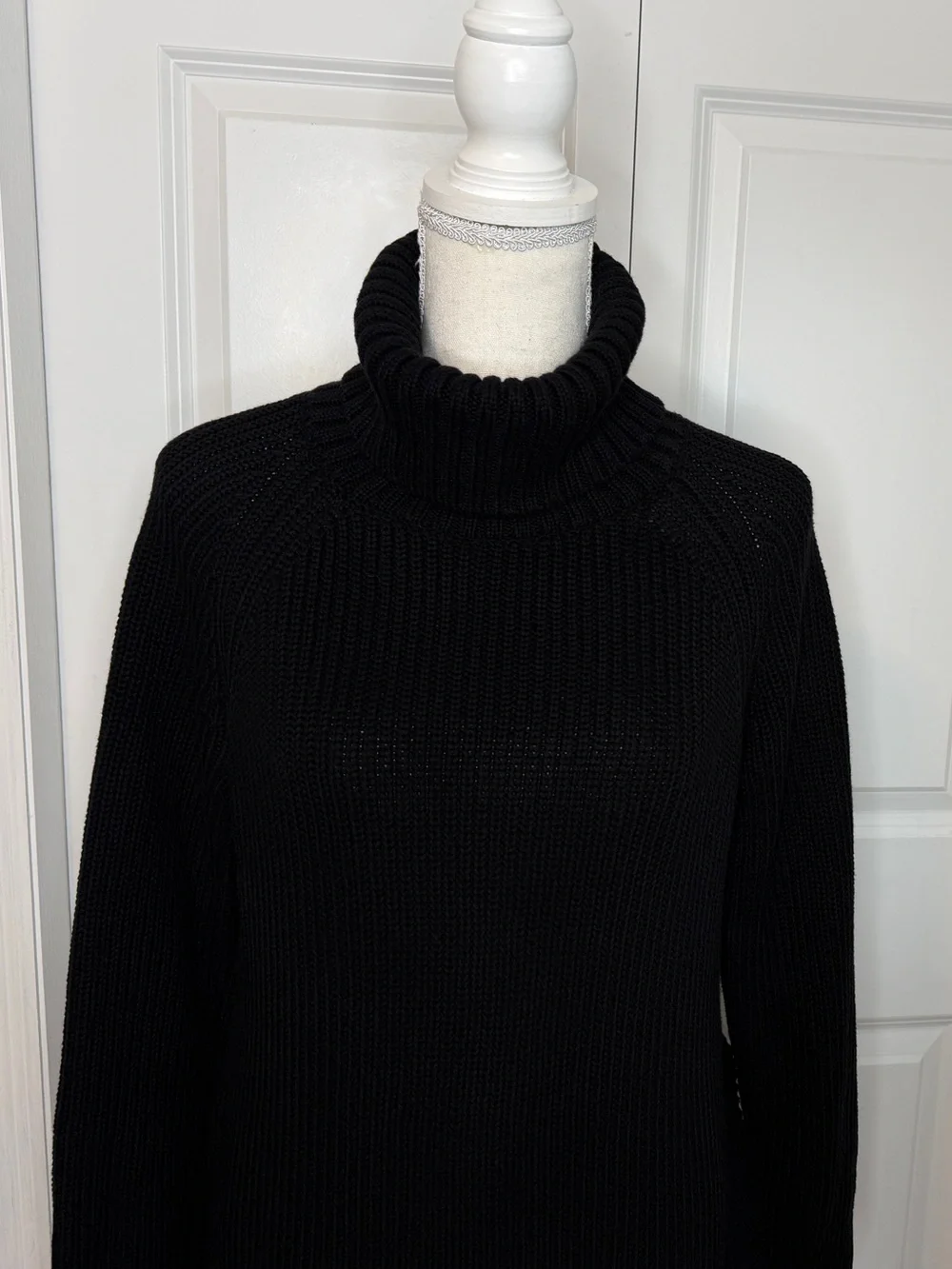 Kate Spade Black Turtleneck Knit Tunic Sweater XS Side Splits Cotton Cashmere